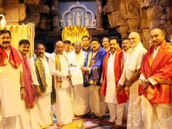 Ravi and Srinivas from USA donated Rs.13.5crores to TTD