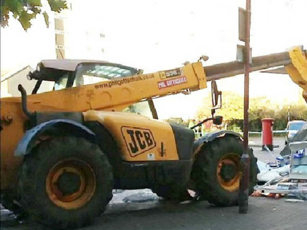 మొదట్లో అలానే...కోట్ల సంపాదన మొదట్లో అలానే...కోట్ల సంపాదన