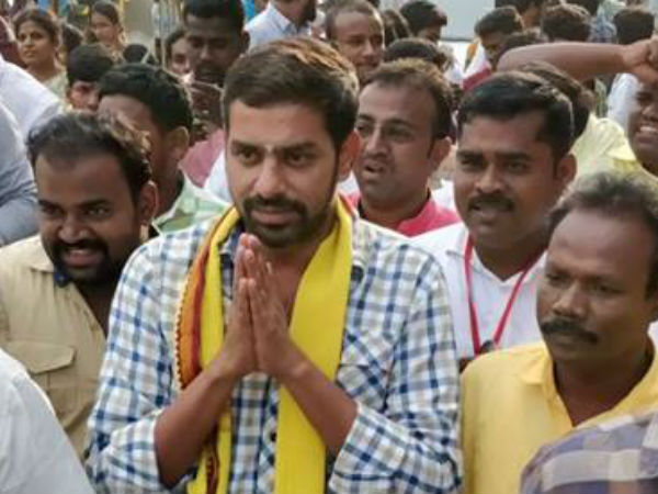 అందుకే సొంతగా...యువగర్జన పేరుతో...