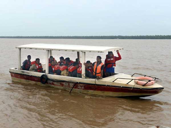 ప్రమాదం...జరిగింది ఇలా...