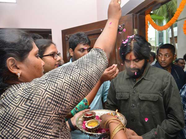 జనసేనలోకి విశాఖ ఎంపీగా పోటీ చేసిన నేత