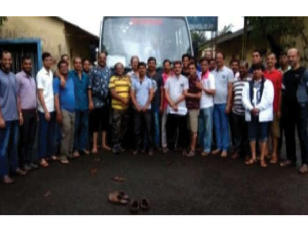33 feared dead after a bus falls into valley in Maharashtra
