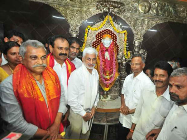 పార్టీ మారనని...ఒట్టు