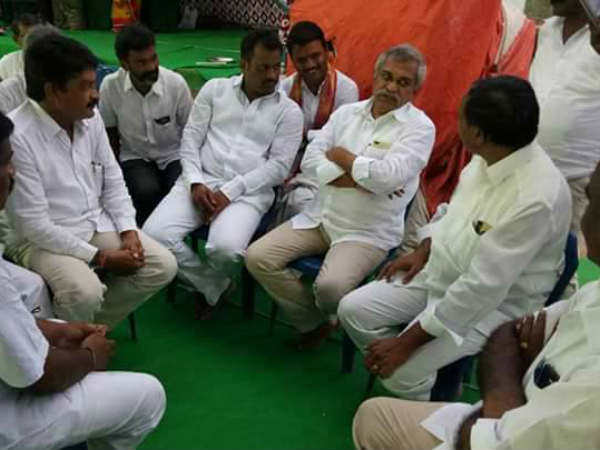 టిడిపి వింతవాదన...అనుచరుల మండిపాటు