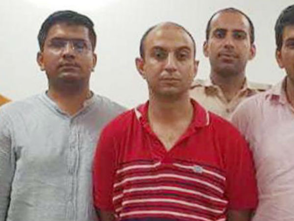 పోలీసులకు అనుమానం వస్తుందని