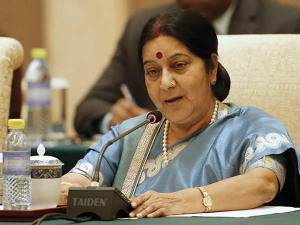 సాయం చేయాలంటూ ట్వీట్