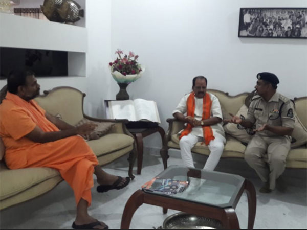  మతాల ఉనికి దెబ్బతీసేందుకే..