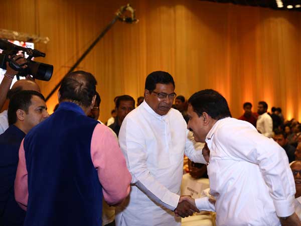 కిరణ్ రెడ్డితో జానారెడ్డి ముచ్చట్లు