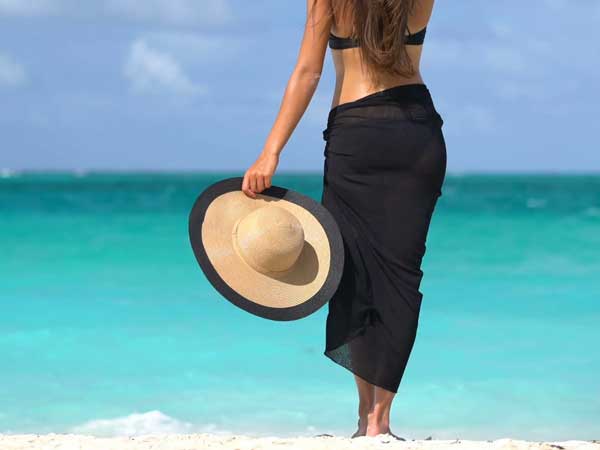  అపస్మారకస్థితిలో పడి ఉంది