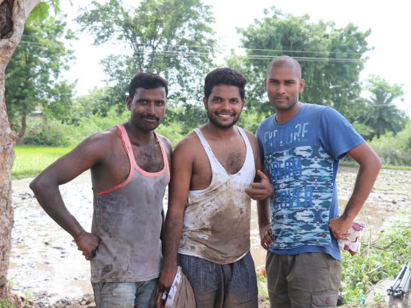 ఫోన్ కాల్స్ వస్తున్నాయి