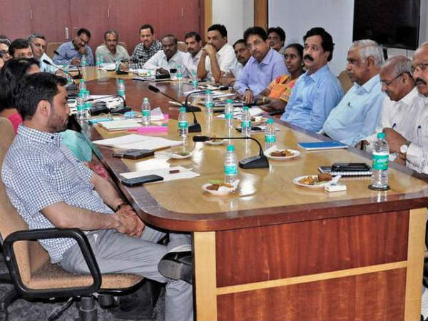 ఎపిలో...ప్రపంచ బ్యాంకు ప్రతినిధులు ఎపిలో...ప్రపంచ బ్యాంకు ప్రతినిధులు