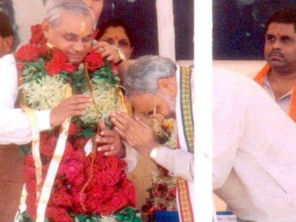 సవాళ్లకు ఎదురొడ్డి నిలిచారు