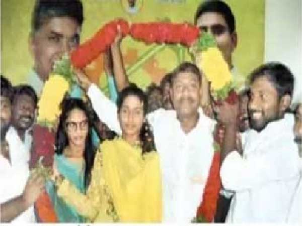 Un expected lucky chance:AV Subbareddy...Full happy! Un expected lucky chance:AV Subbareddy...Full happy!