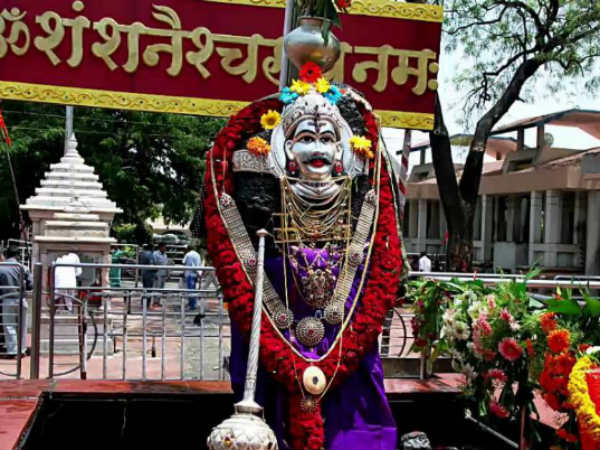 అక్కడ ఇళ్లకే కాదు బ్యాంకులకూ తాళాలు వేయరు!