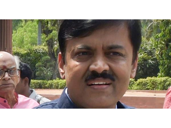 జీవీఎల్ జోక్యంపై టీడీపీ నేతల ఆగ్రహం