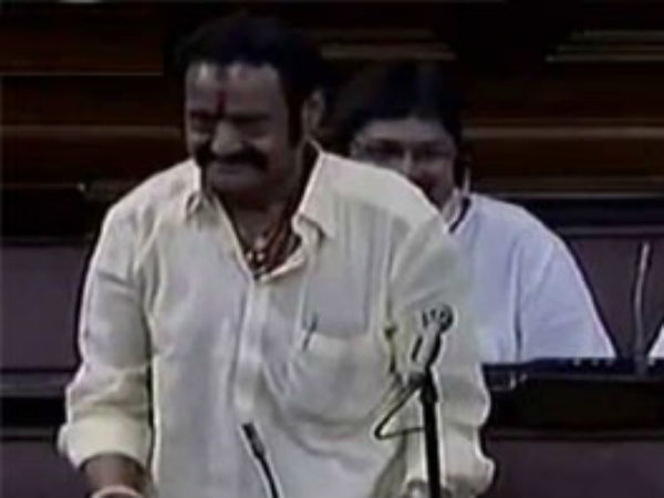 తన్నుకుచావమంటారా?