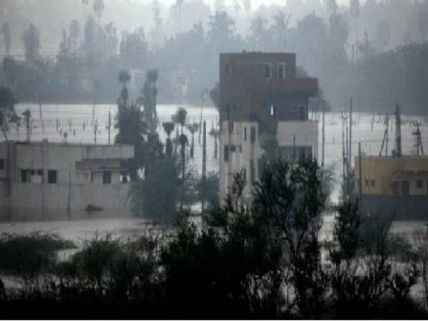 Heavy rains ...late night warning phone calls: peoples tension Heavy rains ...late night warning phone calls: peoples tension