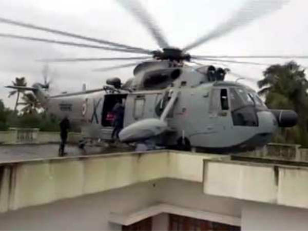 బాధితులున్న ఇంటిపైనే.. బాధితులున్న ఇంటిపైనే..