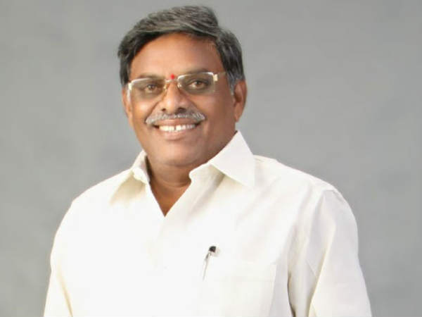 న‌మ్మిన అనుచ‌రులు జ‌గ‌న్ స‌భ‌లో ప్ర‌త్య‌క్షం.. షాక్ లో జ్యోతుల నెహ్రూ..