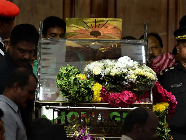 మెరీనా బీచ్‌లో నిర్మాణం చేపట్టాలంటే?