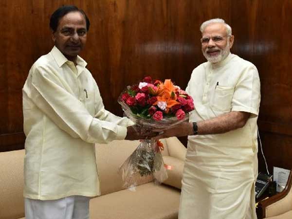  మ‌మ‌త కూట‌మికీ కేసీఆర్ సంఘీభావం పై సందేహాలు.. మోదీతో మైత్రీ బంధమే అడ్డంకి..