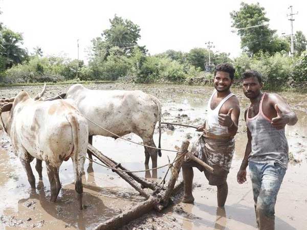 కొడుకును కికి అని పిలుచుకుంటున్న తిరుపతి