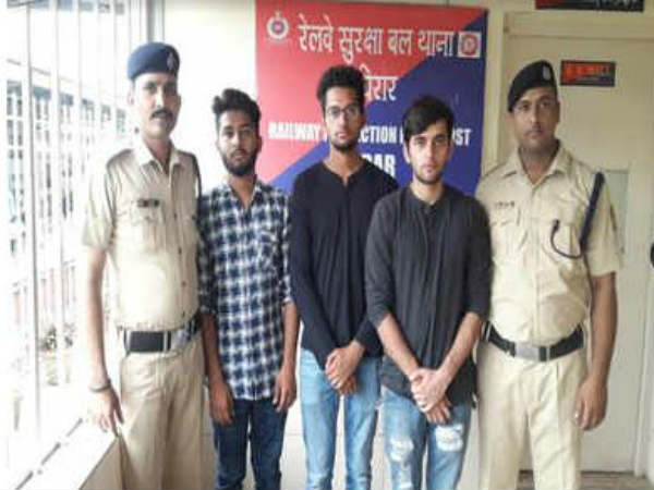 అంతా వీడియో తీసి.. అంతా వీడియో తీసి..