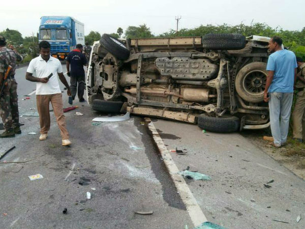  కుటుంబ సభ్యుల రాక