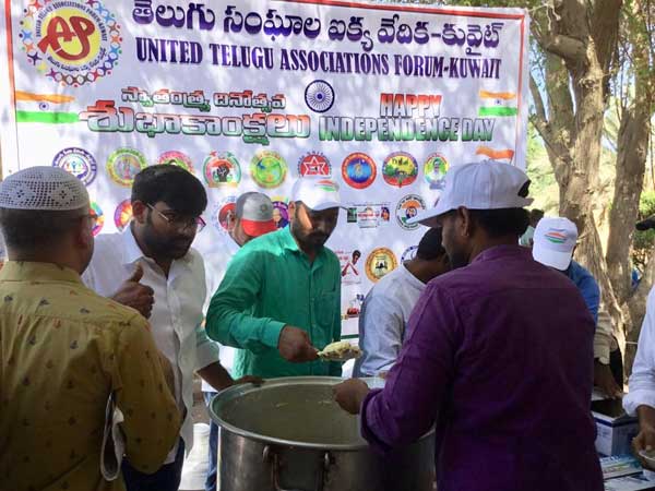 NRIs celebrates Independence Day in Kuwait