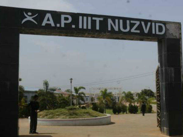 అధికారుల అండ