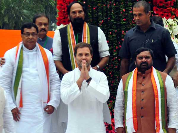 ప‌రిణ‌తి చెందిన రాహుల్..! ఆక‌ట్టుకున్న ప్ర‌సంగాలు..!!