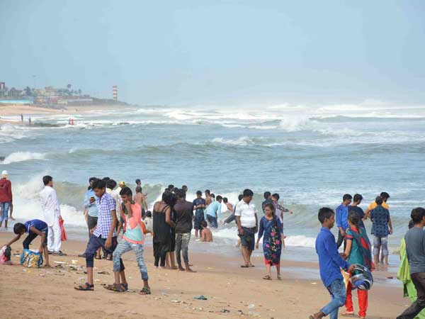 Heavy rains in Telangana and Andhra Pradesh