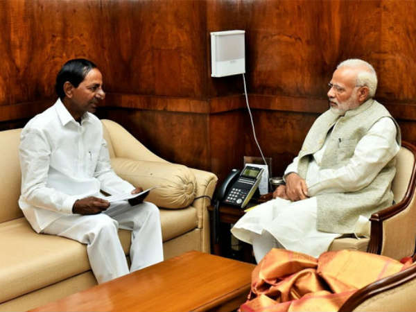 మోడీ, కేసీఆర్ మధ్యలో అదానీ..