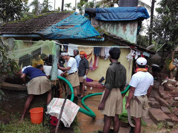 కేరళీయులకు అండగా 20వేల మంది స్వయం సేవకులు