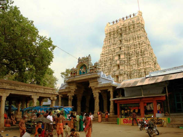 గుడిలో జరిగే ప్రతీ చర్యలోనూ శక్తి..