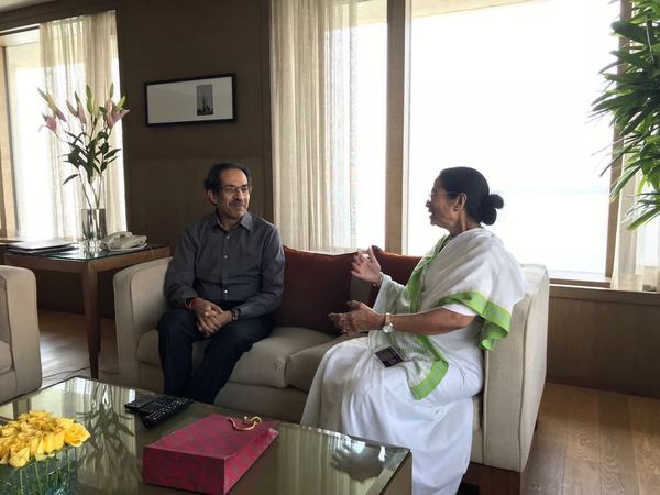 మ‌మ‌తా ర్యాలీకి ఉద్ద‌మ్ థాక్రే.. సంచ‌ల‌న నిర్ణ‌యం తీసుకున్న శివ‌సేన‌..