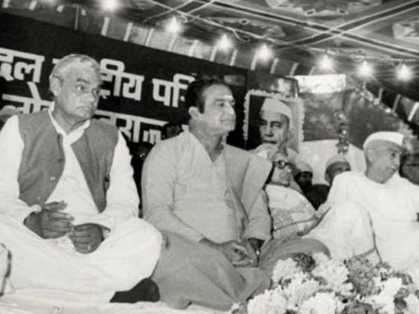 ఎన్టీఆర్‌కు మద్దతుగా..