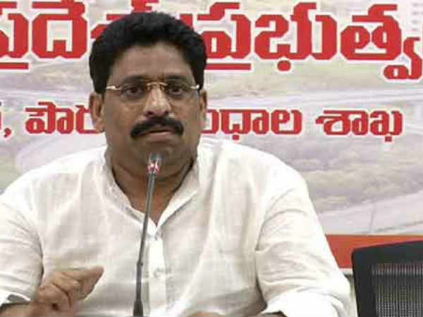 బిజెపి నేతలు...కమెడియన్స్ 