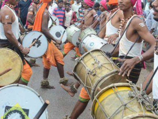 పట్టించుకోని ప్రభుత్వం..! స‌ర్కార్ చేయూత అందించాలంటున్న కార్మికులు..!