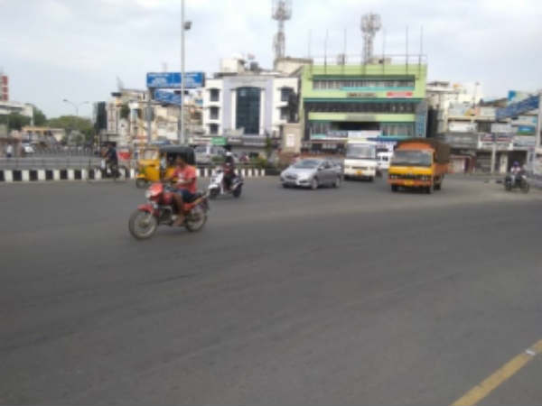 బెదిరించి బంద్