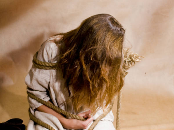 కాళ్లను నరికేసి..