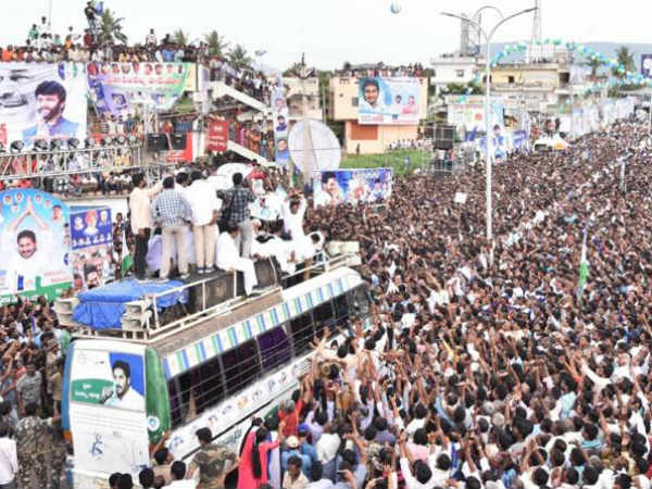 రైతుల భూములు లాక్కుని.. తిరిగి వారికే..