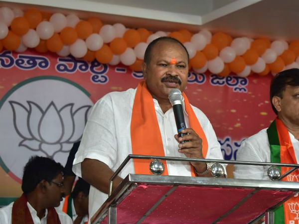 చంద్రబాబు...నాటకాలు