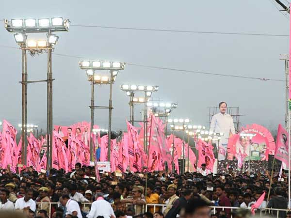  జ‌నాన్ని చూసి కేసీఆర్ నిరుత్సాహం..! కేసీఆర్ స్పీచ్ చూసి జ‌నం నిరుత్పాహం..!!