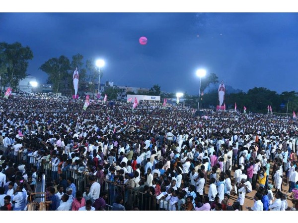 అసహనంతో కాంగ్రెస్..