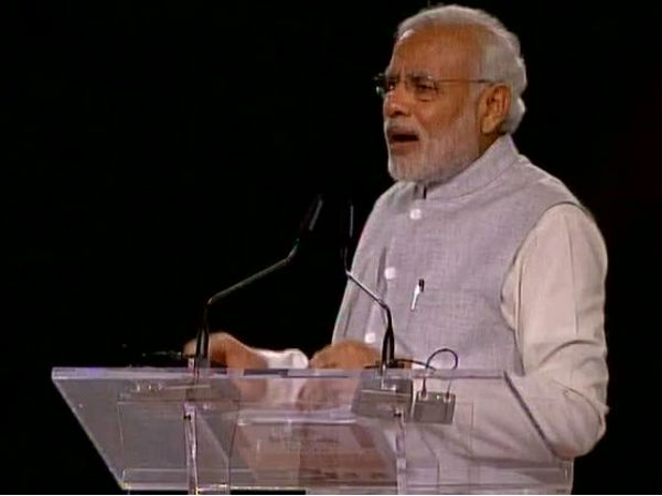  అప్పుడు మట్టి, నీరు తెచ్చారు