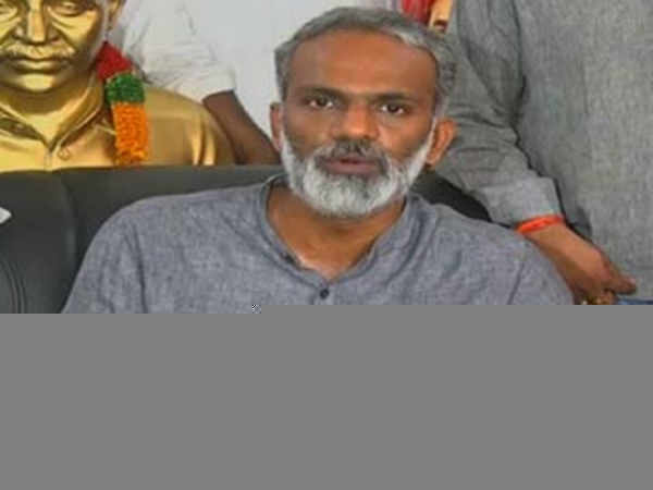 అభ్యర్థులకు...షాక్ లే షాక్ లు