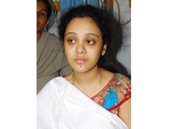 మాజీ హోంమంత్రి పాండ్య హత్య కేసులో శిక్ష అనుభవించాడు