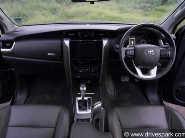 Toyota Fortuner - India’s Favourite Premium SUV Toyota Fortuner - India’s Favourite Premium SUV