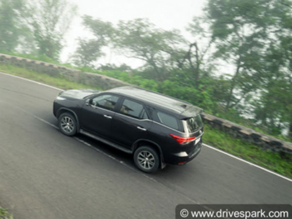 Toyota Fortuner - India’s Favourite Premium SUV Toyota Fortuner - India’s Favourite Premium SUV